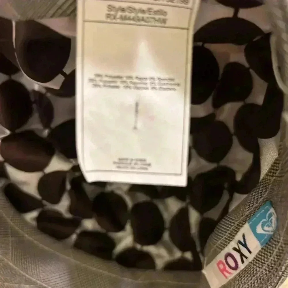 Roxy Hat one Size - Picture 3 of 6